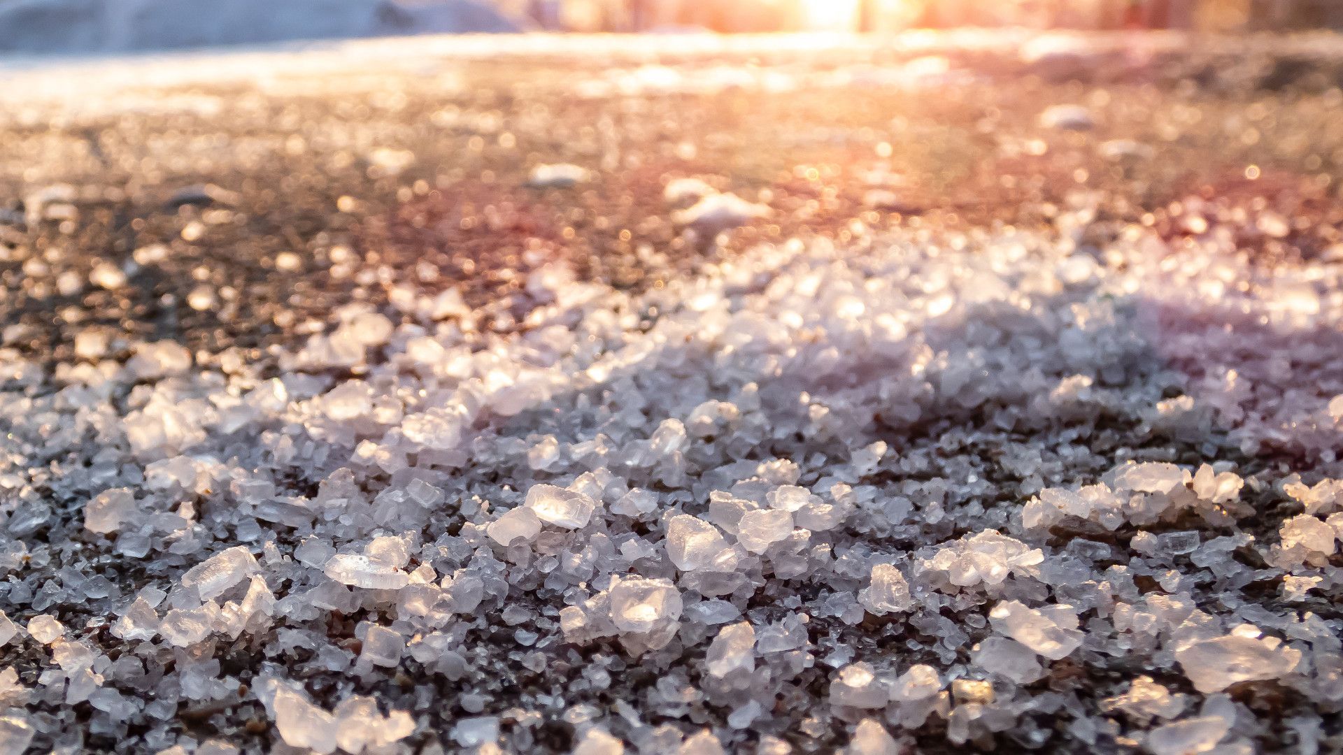 Wundermittel Streusalz: Bei Schnee und Glatteis sicher unterwegs